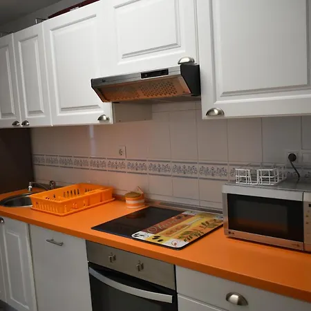 Apartamento En Avenida Nazaret Apartment