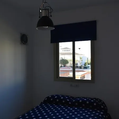 Apartamento En Avenida Nazaret Apartment *
